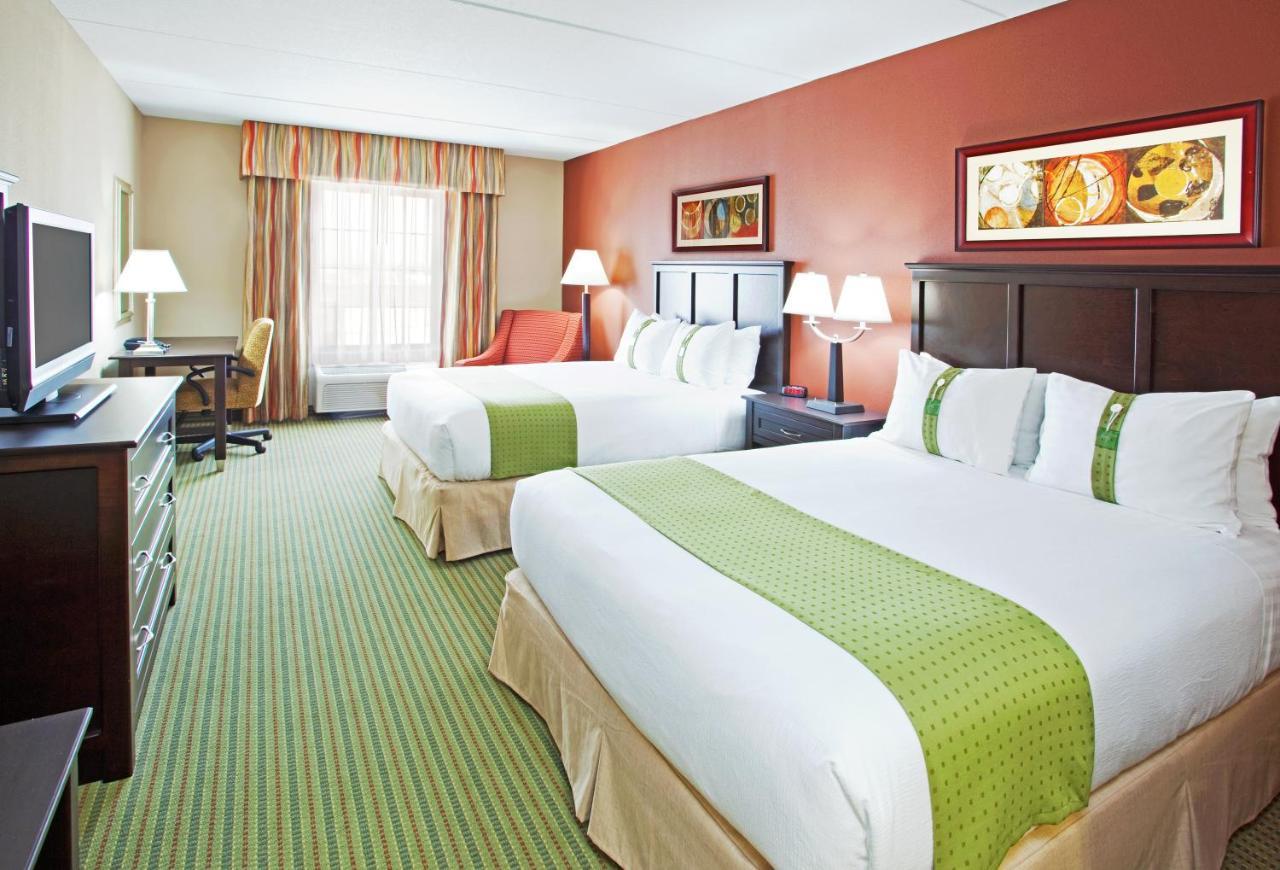 Holiday Inn Midland By Ihg Екстериор снимка